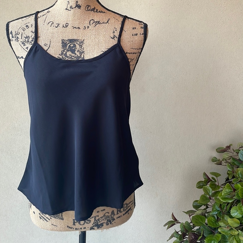 Maven West top